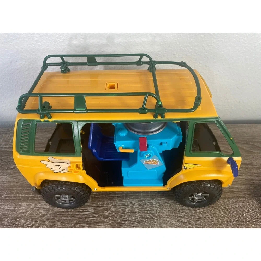 TMNT Mutant Mayhem Pizza Fire Van Playmates 2023 Ninja‎ Turtles Vehicle